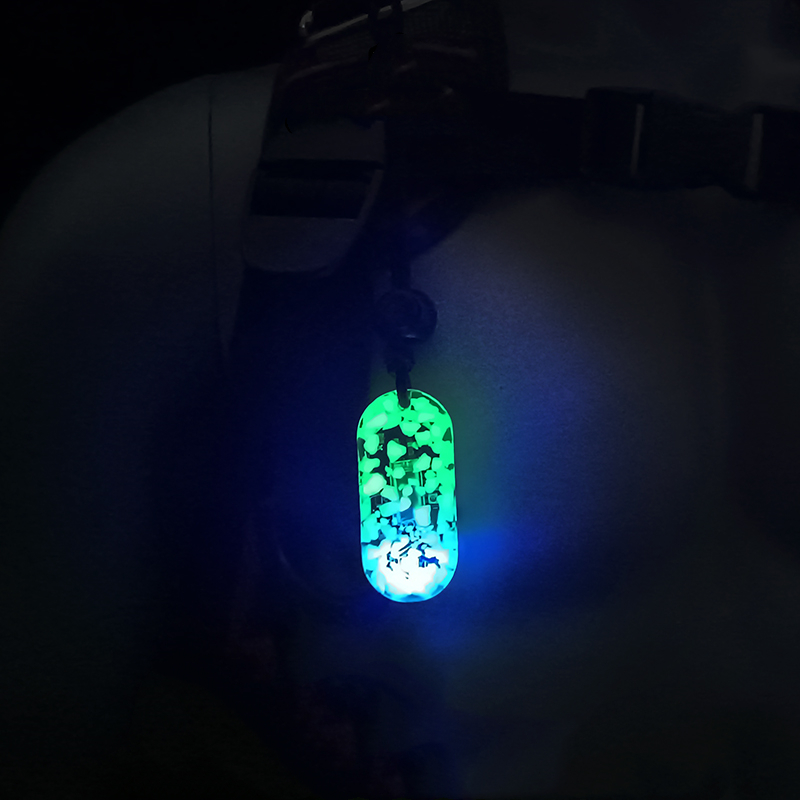 مصباح إشارة مضيء يعمل بالطاقة  - مراجعة Headlamp Tactical Bright وسعره